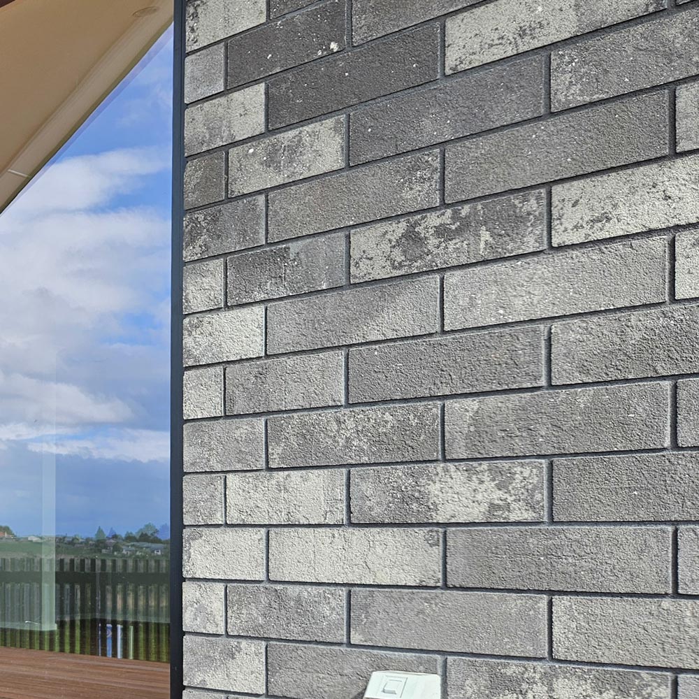 Vintage-Modena-Cover-5